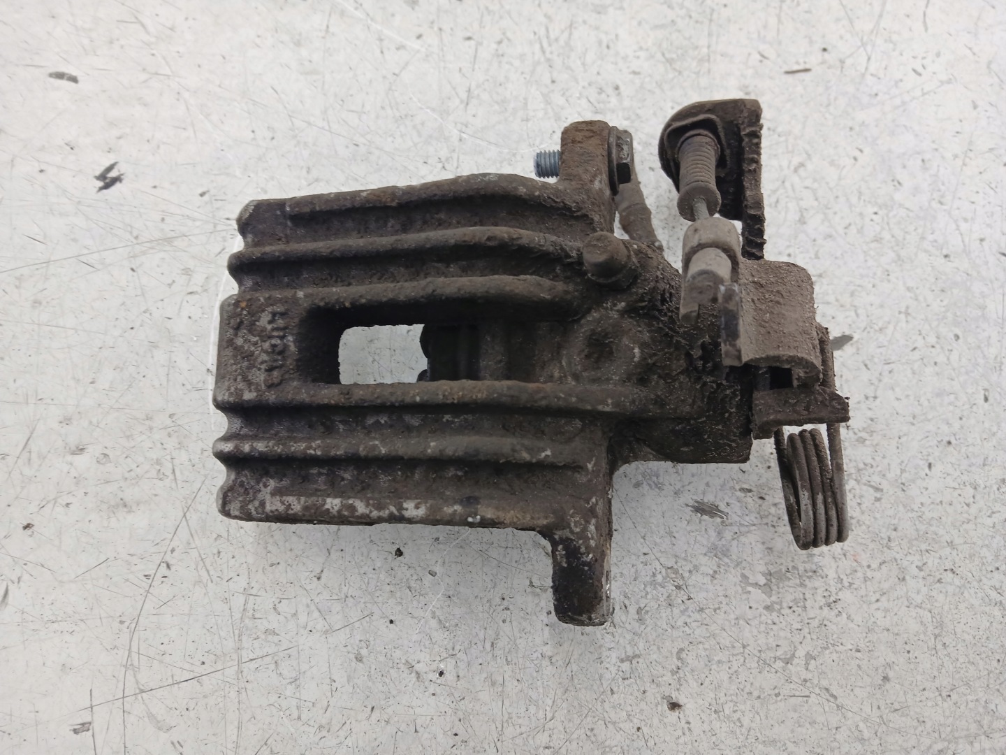 AUDI A6 C5 caliper brake left rear part
