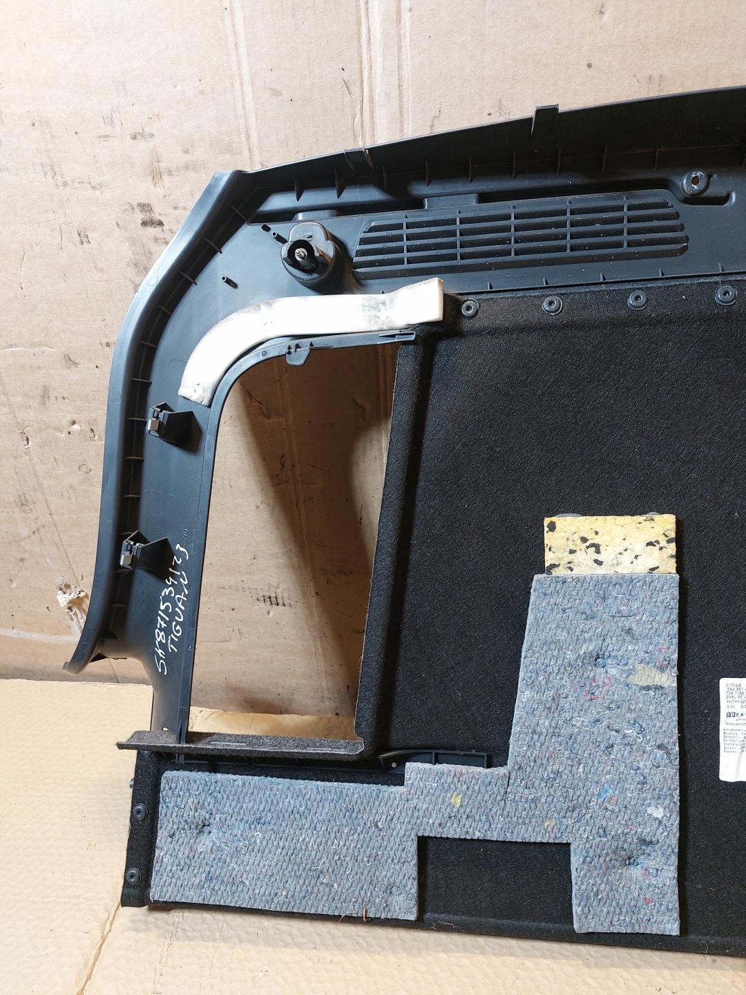 boot upholstery right VW TIGUAN and