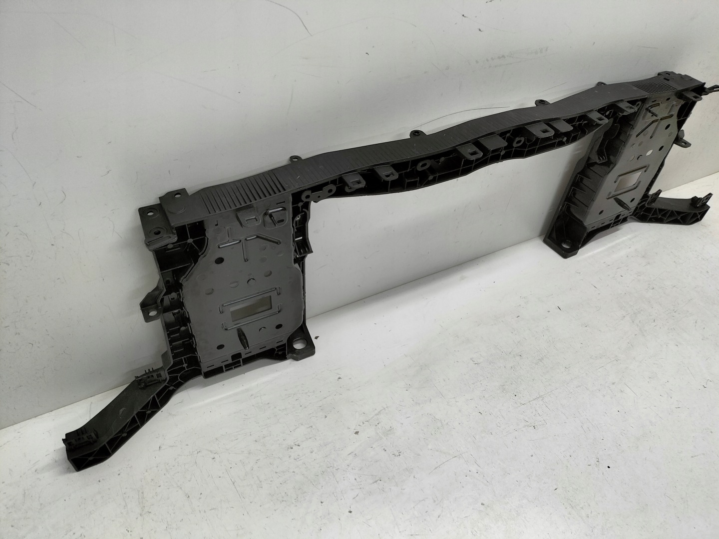 support panel for radiators pillar iron front KIA EV4 25