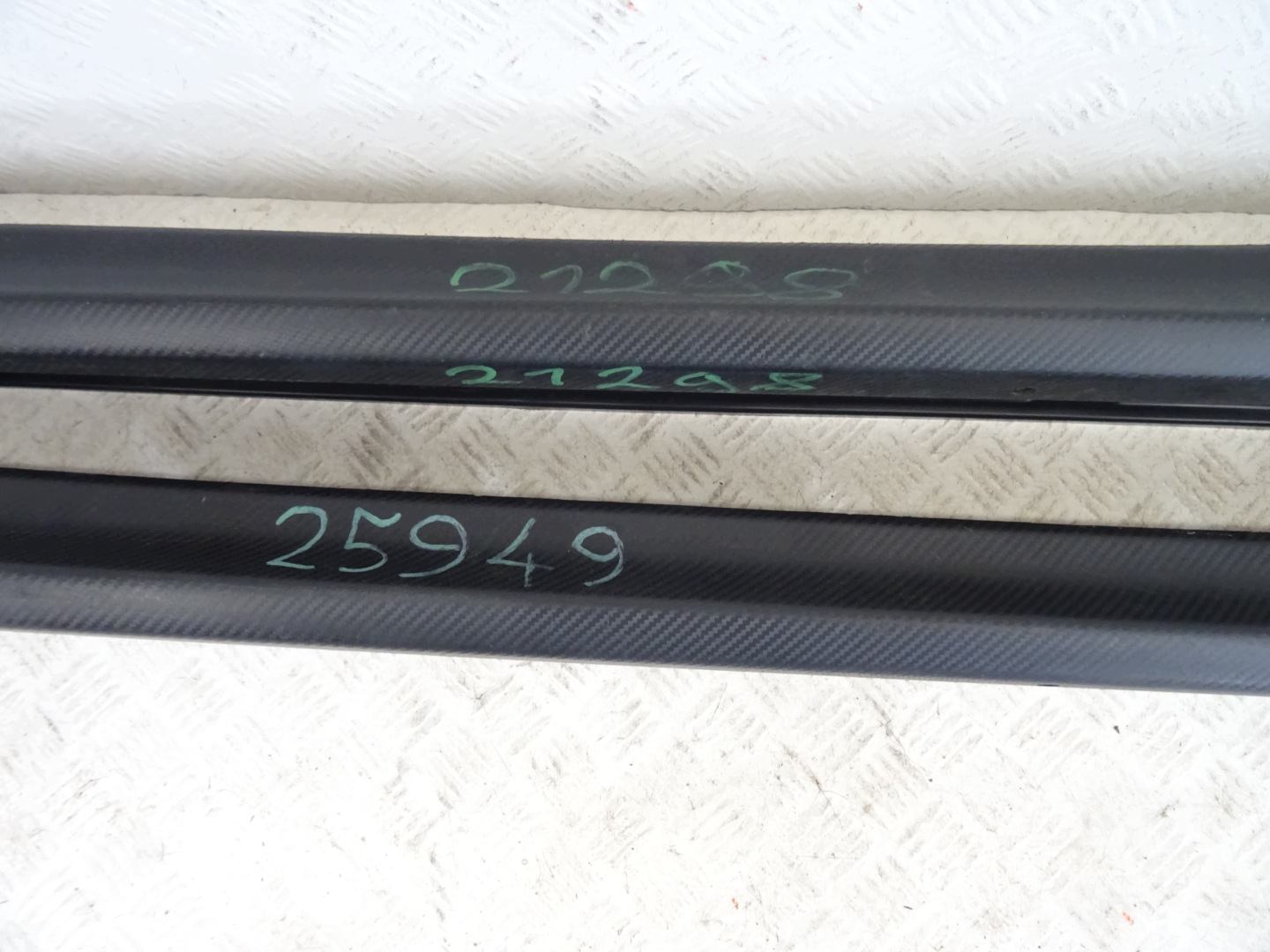 moulding threshold left right SUZUKI SWIFT SPORT VI MK8 77222-68R0