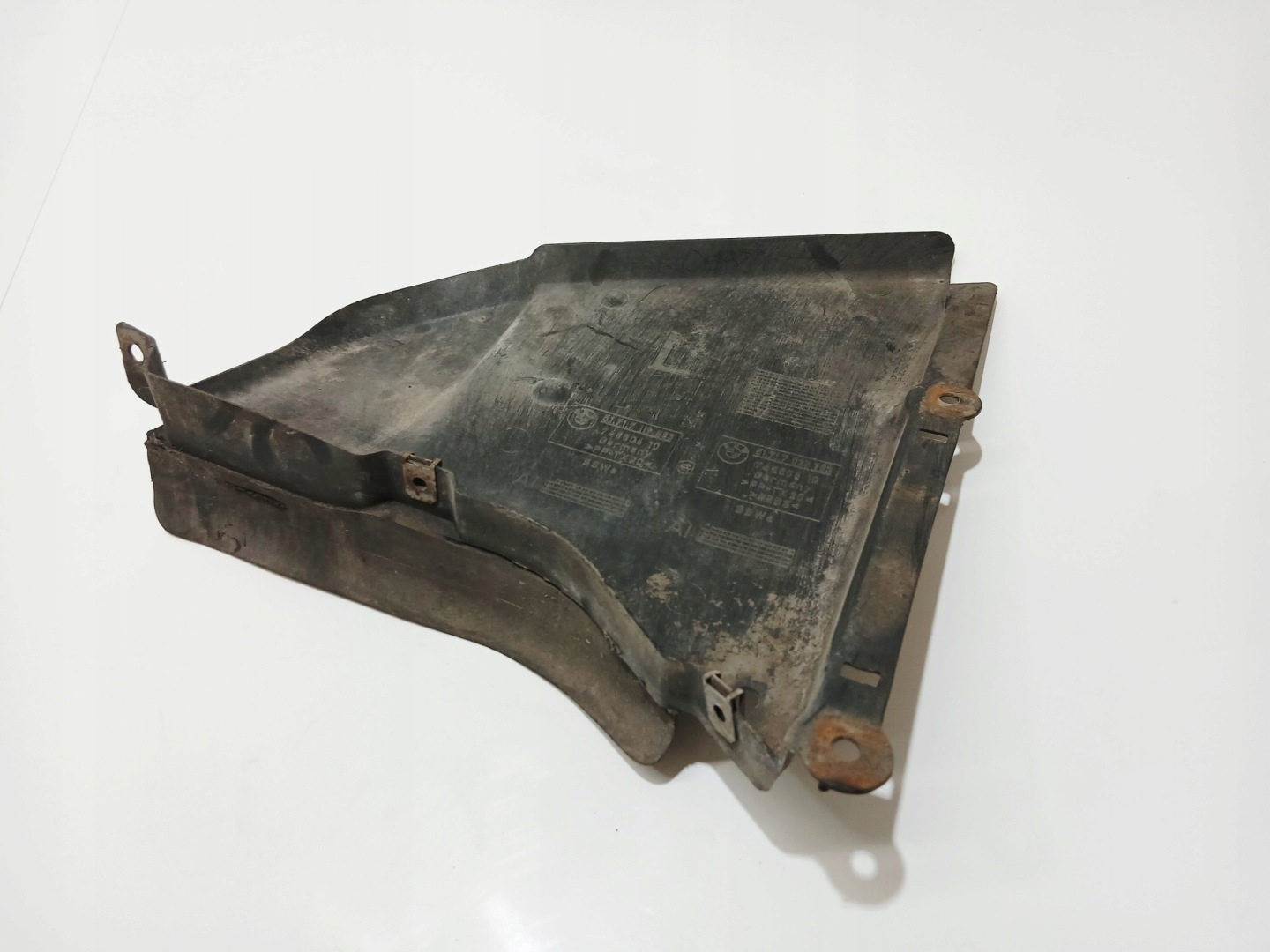 cover TROJKAT NADKOLA left BMW E60 7119853