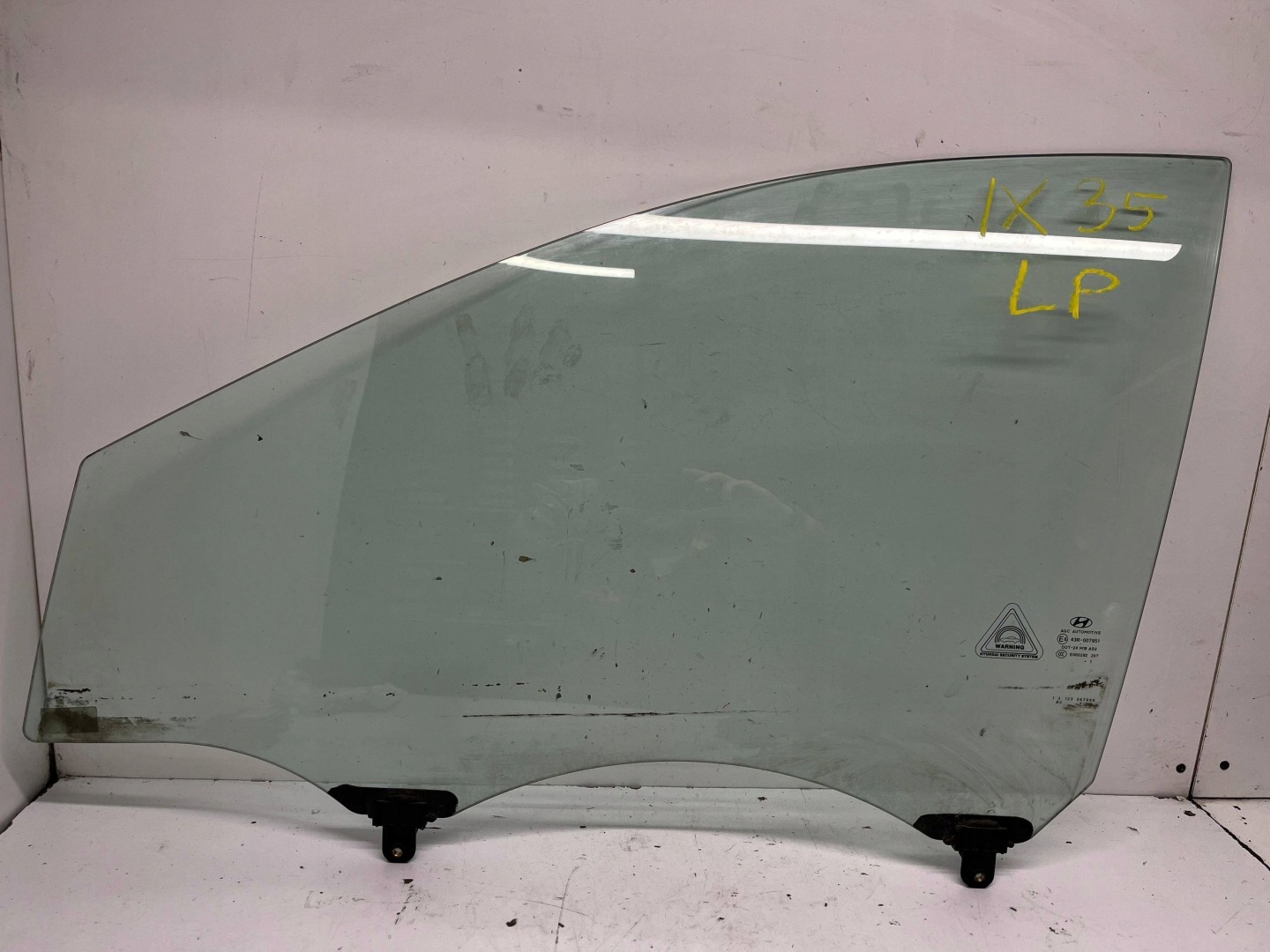 HYUNDAI IX35 window door left front 2009