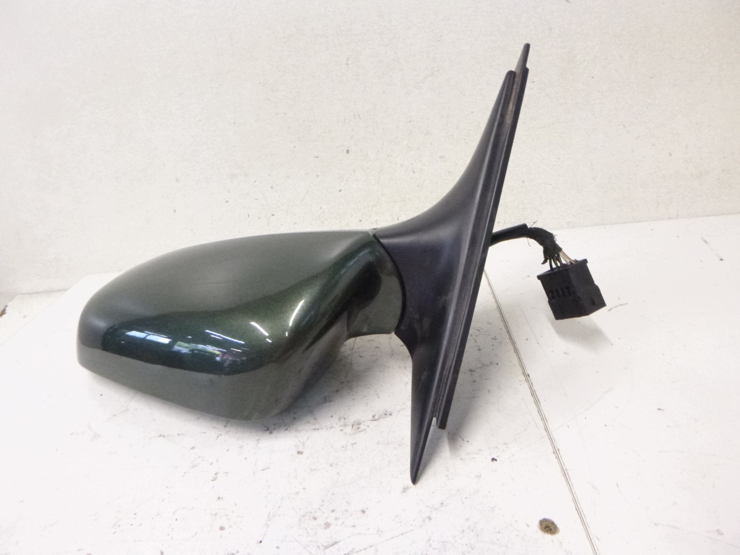mirror left left electrics Audi A3 8L 96-03 LY6R 7 PIN 8L1858531CA OE