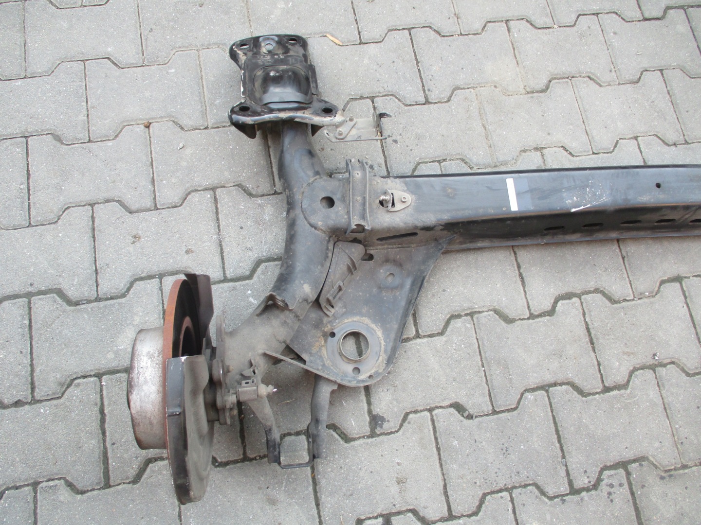 sususpension sider axis rear rear part SEAT ATECA 1,6D 17R
