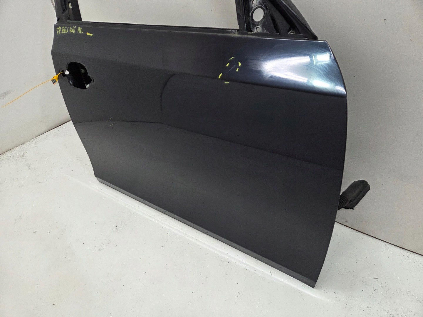 ajtó jobb első eleje BMW E60 E61 CARBONSCHWARZ