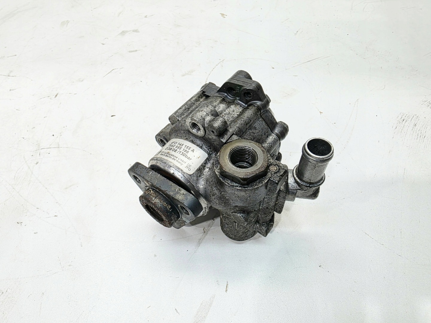 pompe direction assistée AUDI A6 C6 2.7 3.0 TDI 4F0145155A