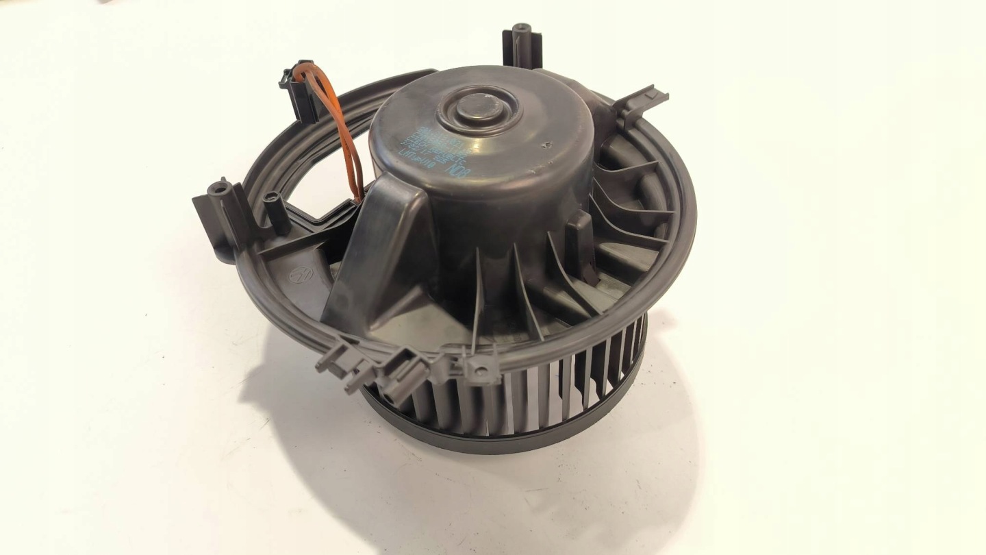 ventilator kabinski 5Q1819021G SKODA OCTAVIA III