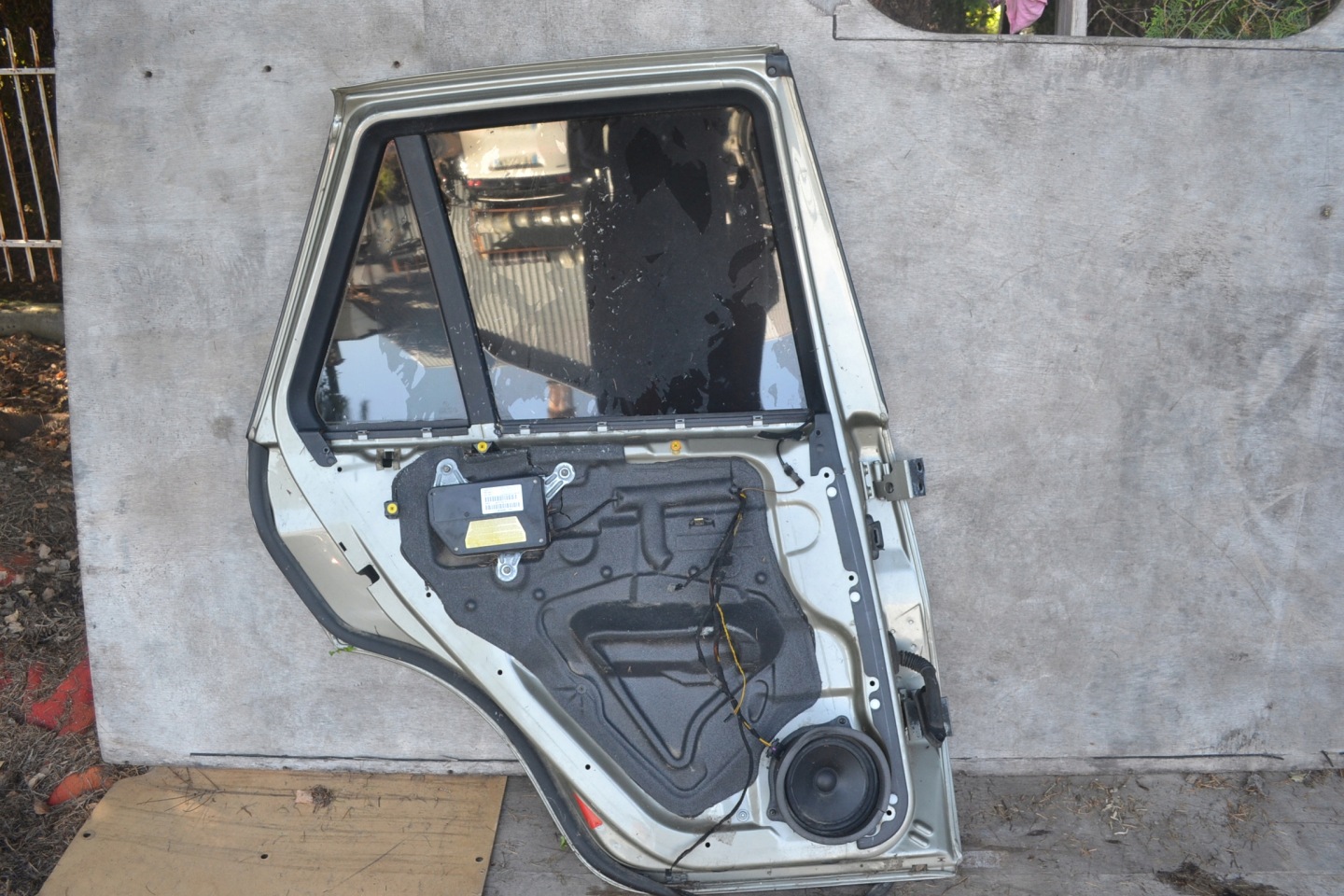 BMW X E53 2004 tür links heck komplet