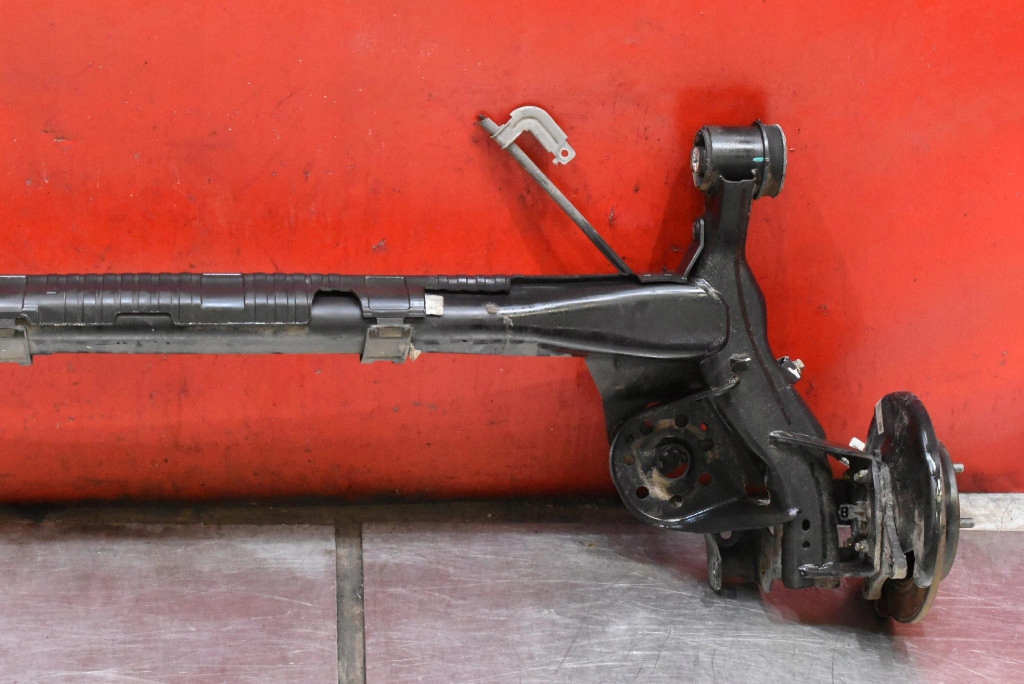 axis rear part rear sider HYUNDAI BAYON 1.2 16V 84 KM 21