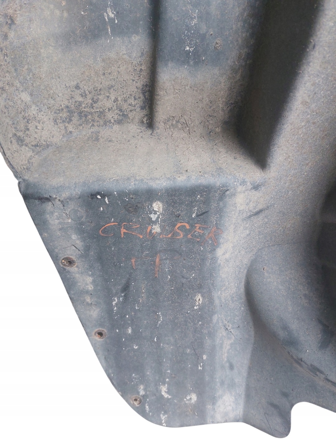 mudguard right rear part CHRYSLER PT CRUISER 04724716AA