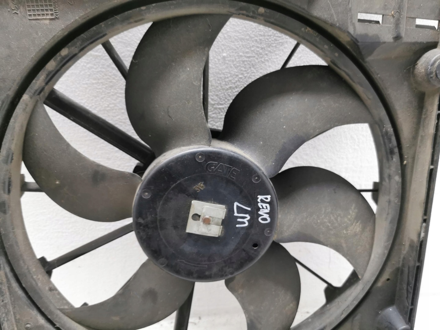 radiator fan RENULT MEGANE and 7700426681