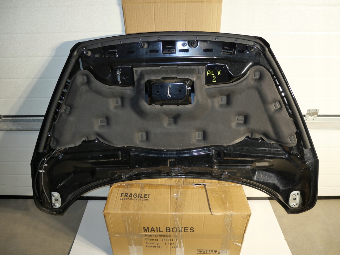 FORD KUGA II MK2 bonnet front black