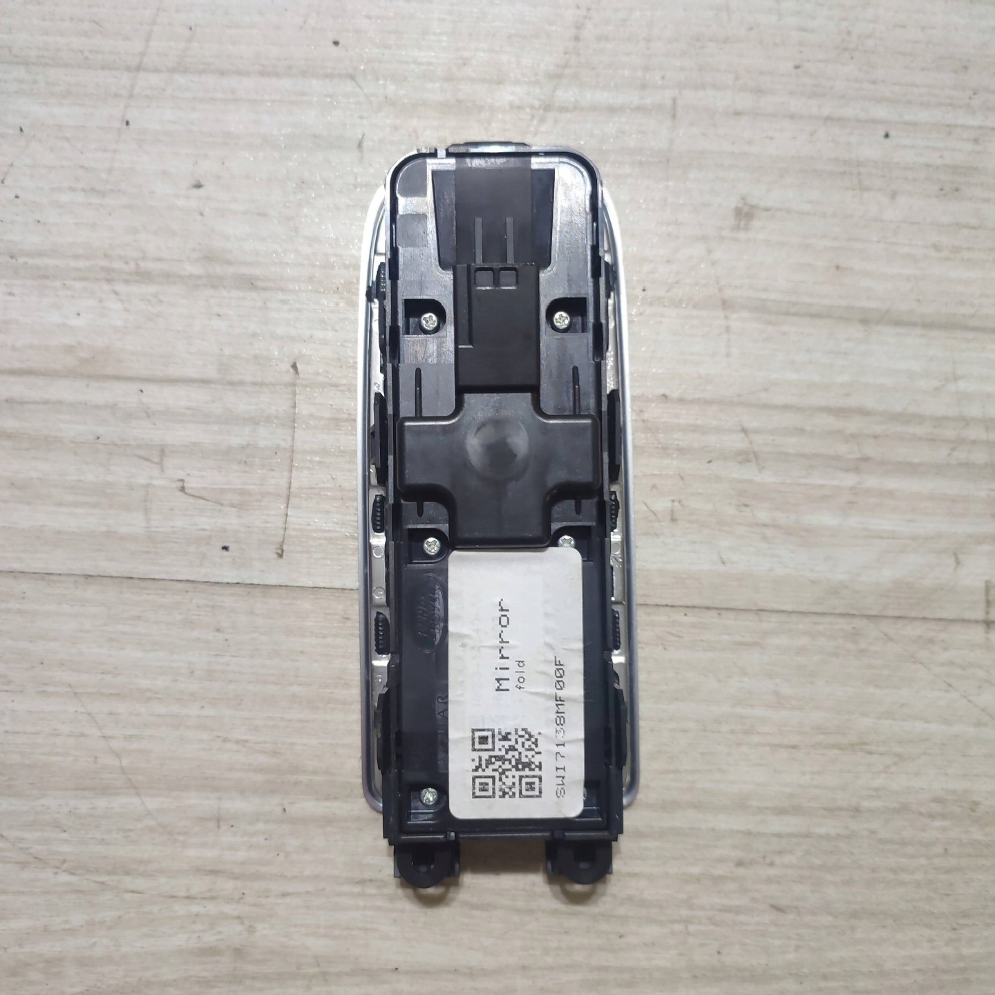 window control switch front side left Jaguar F-Pace SW17138MF00F