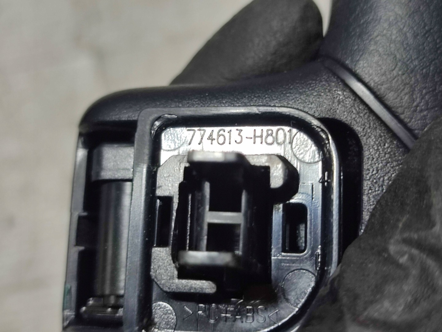 Lexus RC 2019 bracket / handle sufitowa front