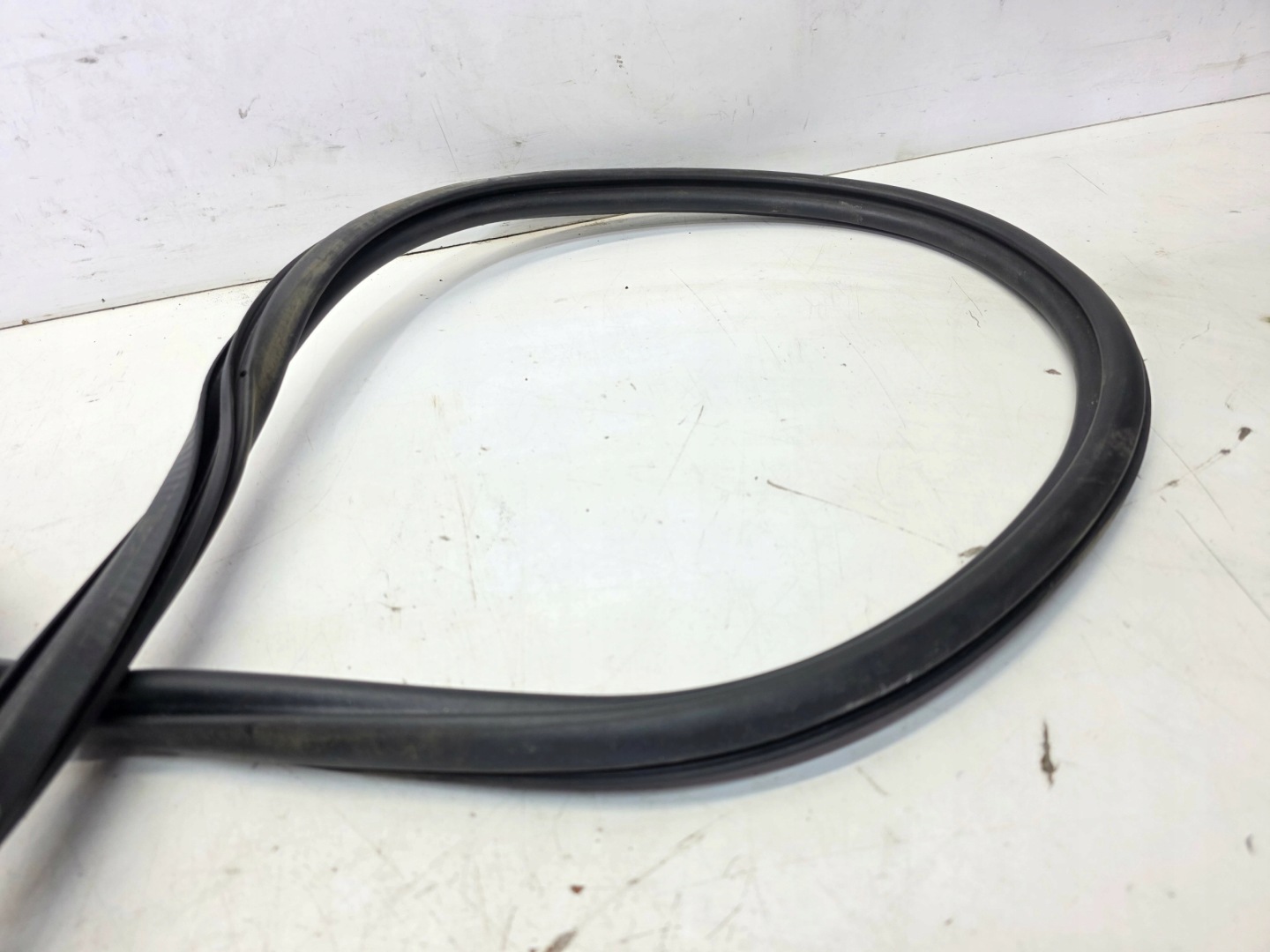gasket door front AUDI A6 C8 AVANT 4K0831721