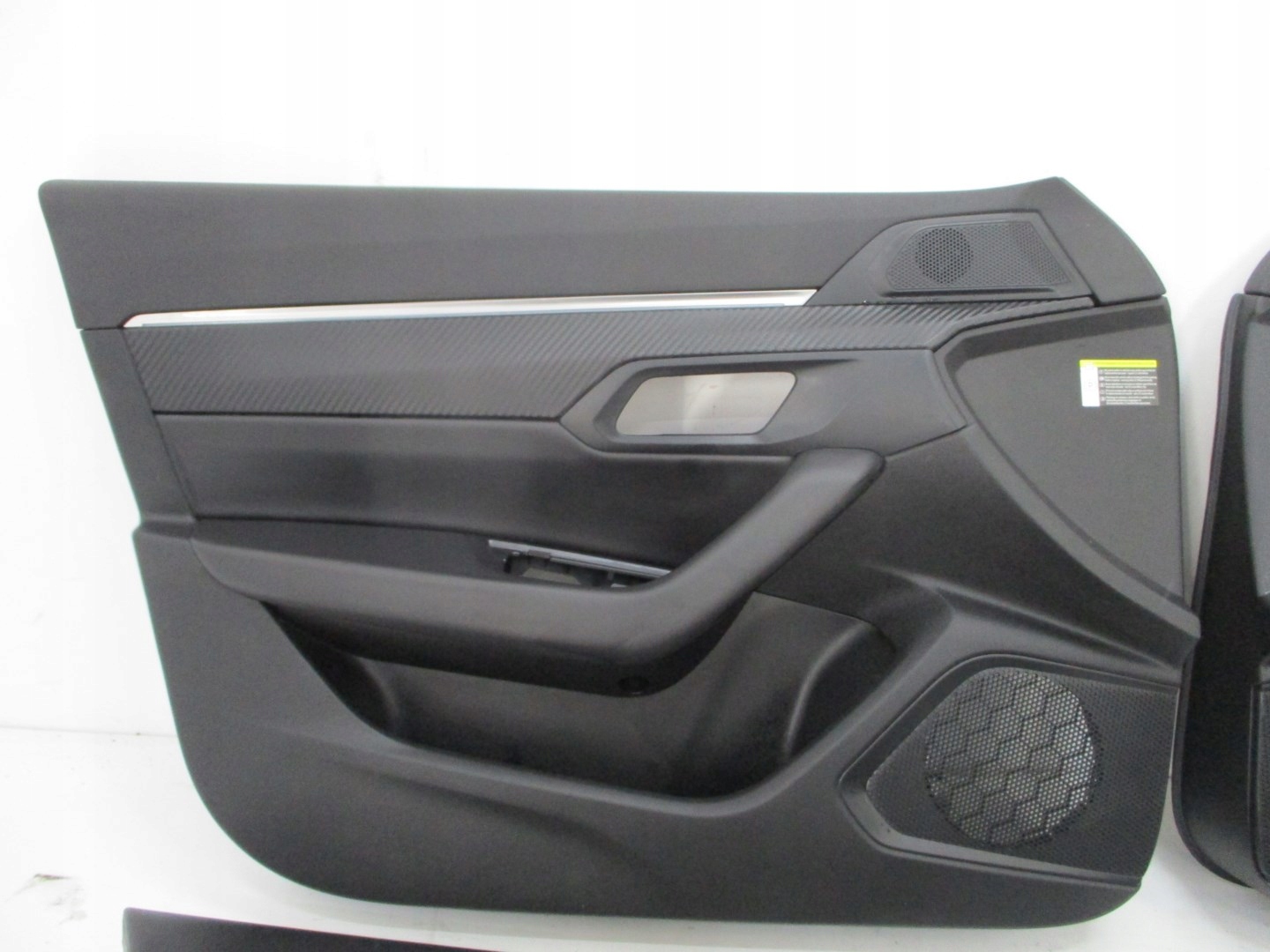 upholstery upholstery door Peugeot 508 II 18R front