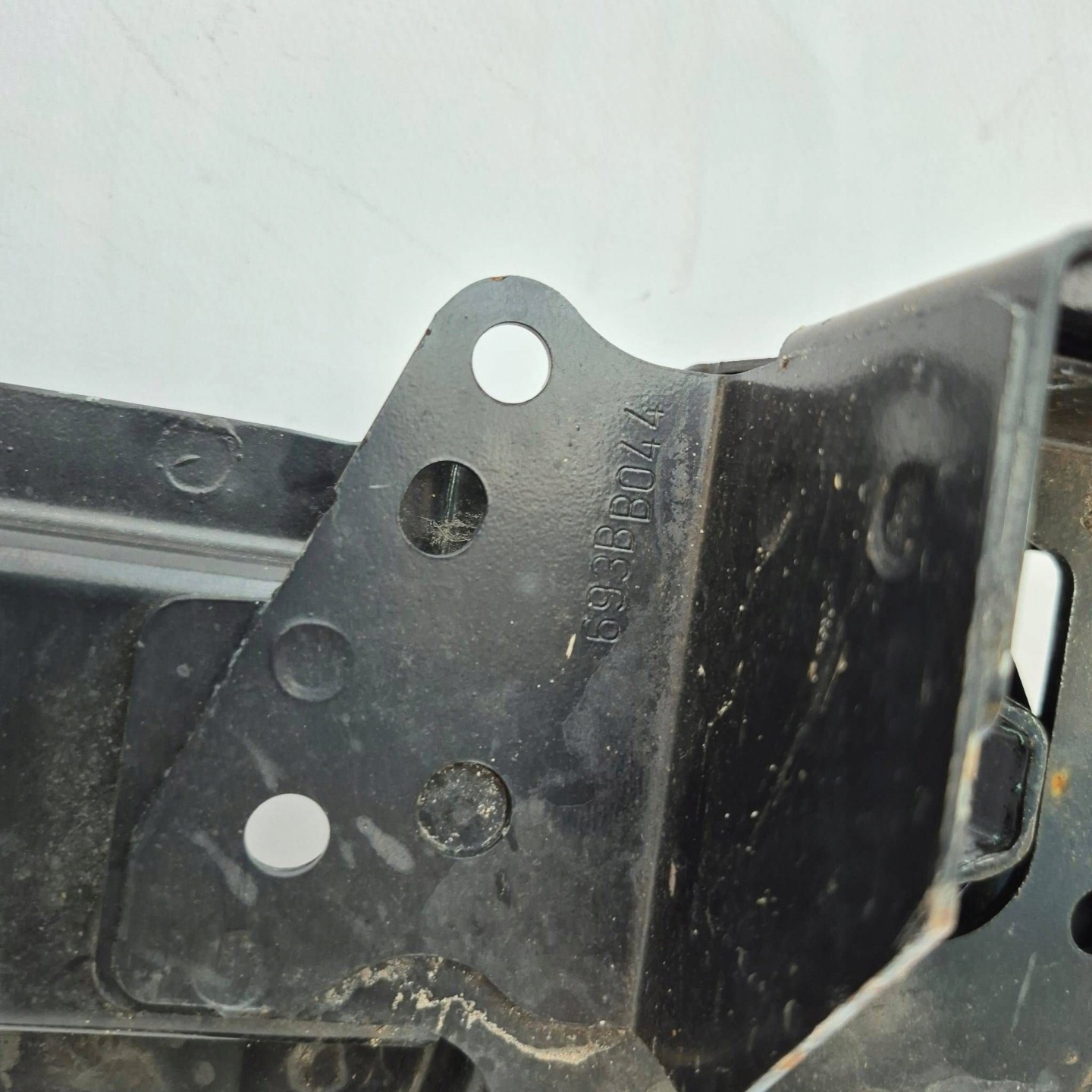 RENAULT ZOE and 12- sider front front below radiator