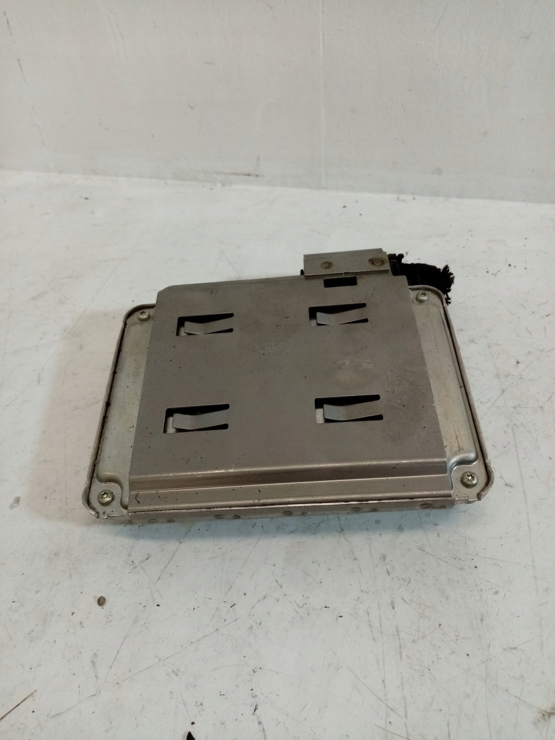 computer of the engine control unit AUDI A4 B6 2.5 TDI 8E0907411