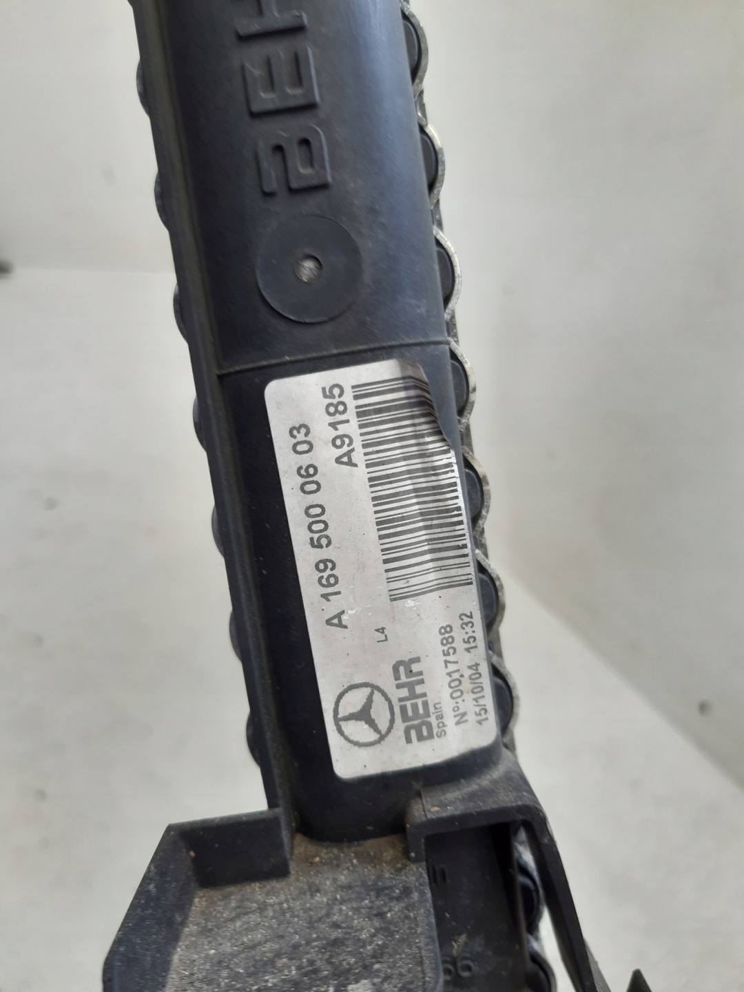 water cooler 1695000804 Mercedes W169