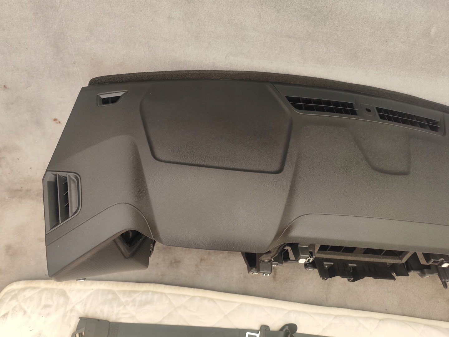 CITROEN DS4 II console airbag tension belts DEMONTAZ
