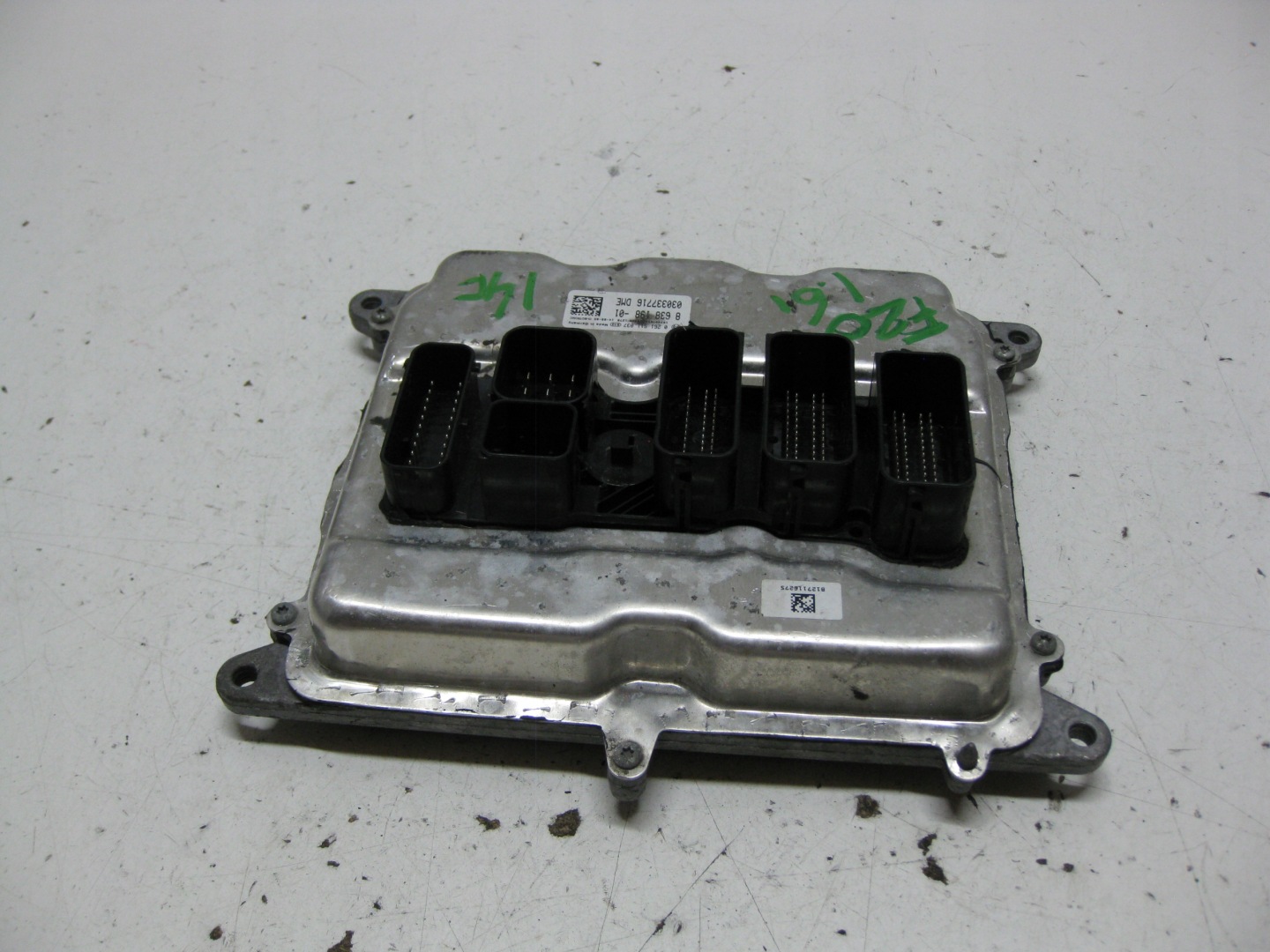 BMW F20 1.6i 14R computer control unit of the engine 8638198