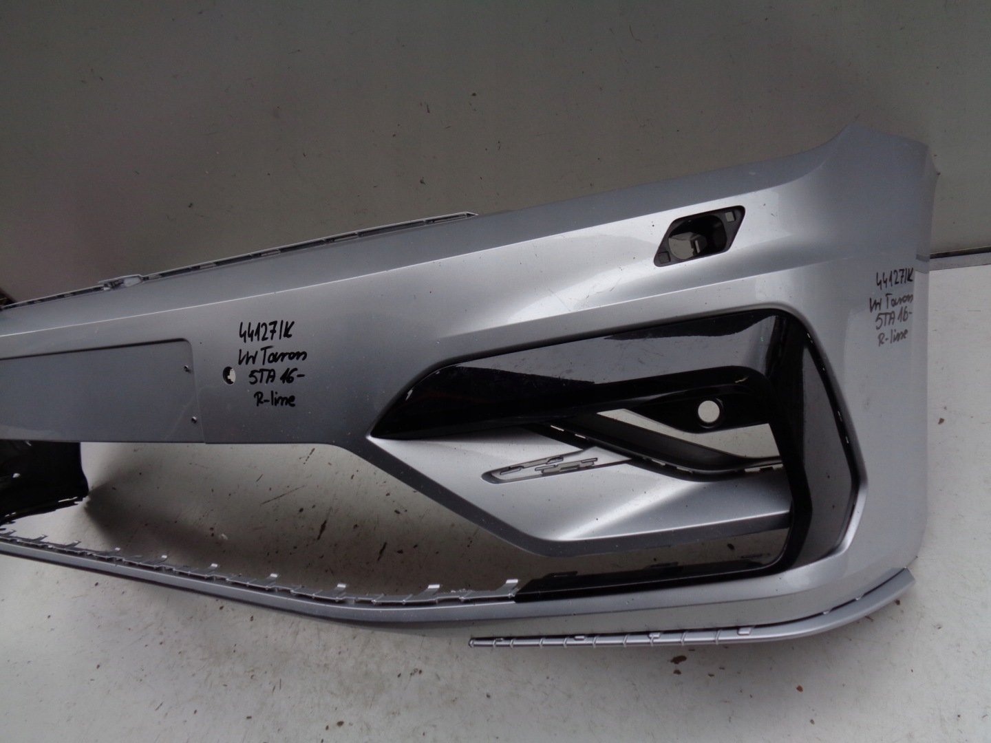 FRONTSTOSSSTANGE VW TOURAN 5TA 16- R-LINE NR 44127