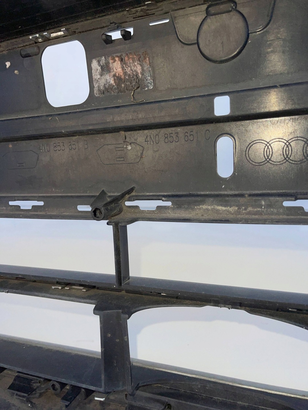 bumper front front front PREKLADgrill Audi A8 D5 4N 17
