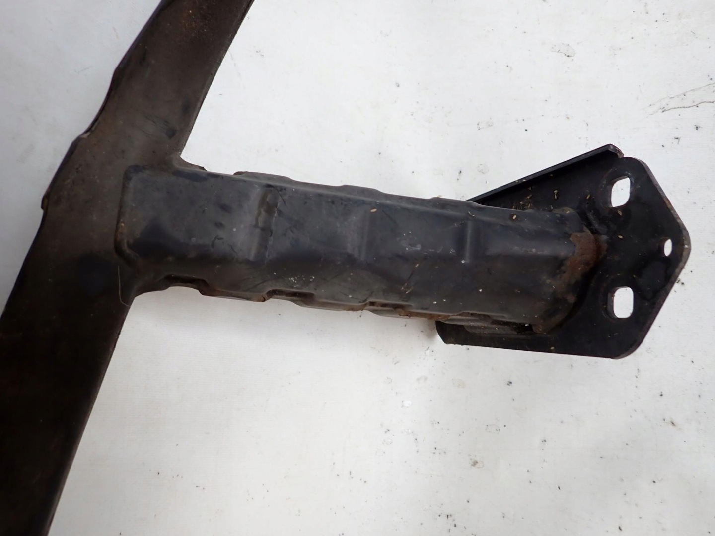 BMW 1 E87 LCI LIFT 07-11 bumper support front front