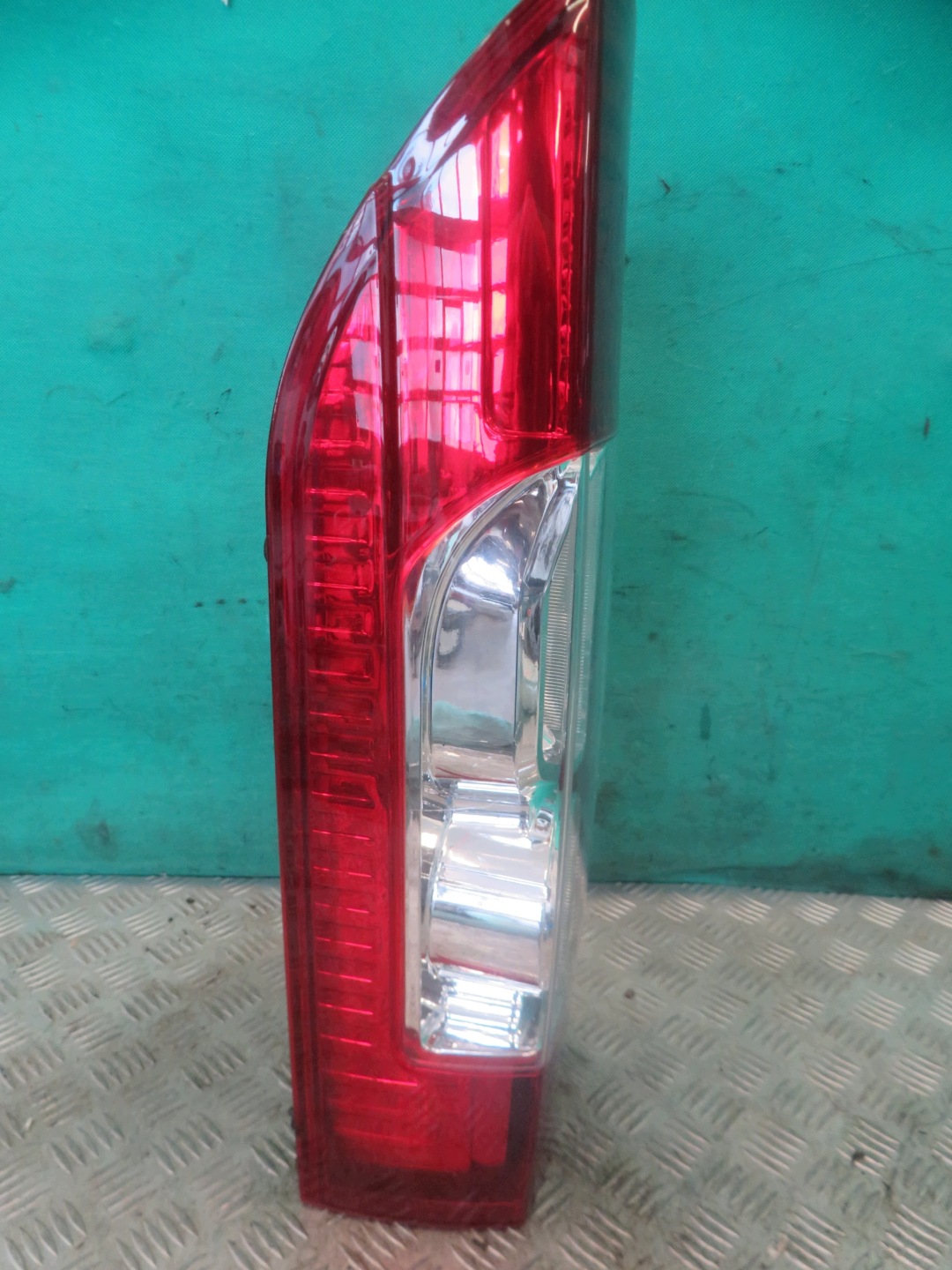 light left rear part JUMPER BOXER DUCATO 14R 01366452080