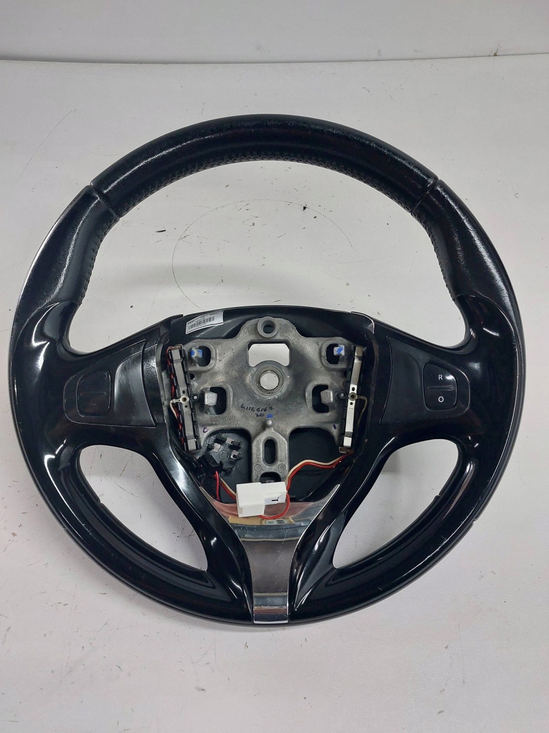 RENAULT CLIO IV CAPTUR steering wheel, leather MULTIFUNKCJA 985105453R