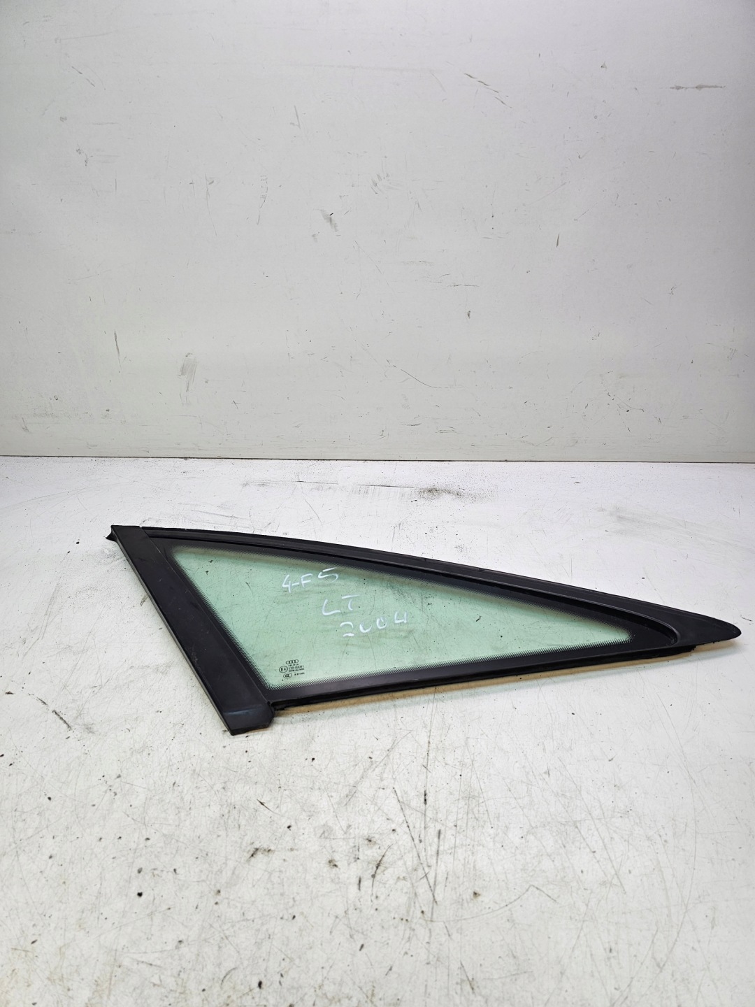 window bodywork left rear part AUDI A6 C6 4F5 2004R