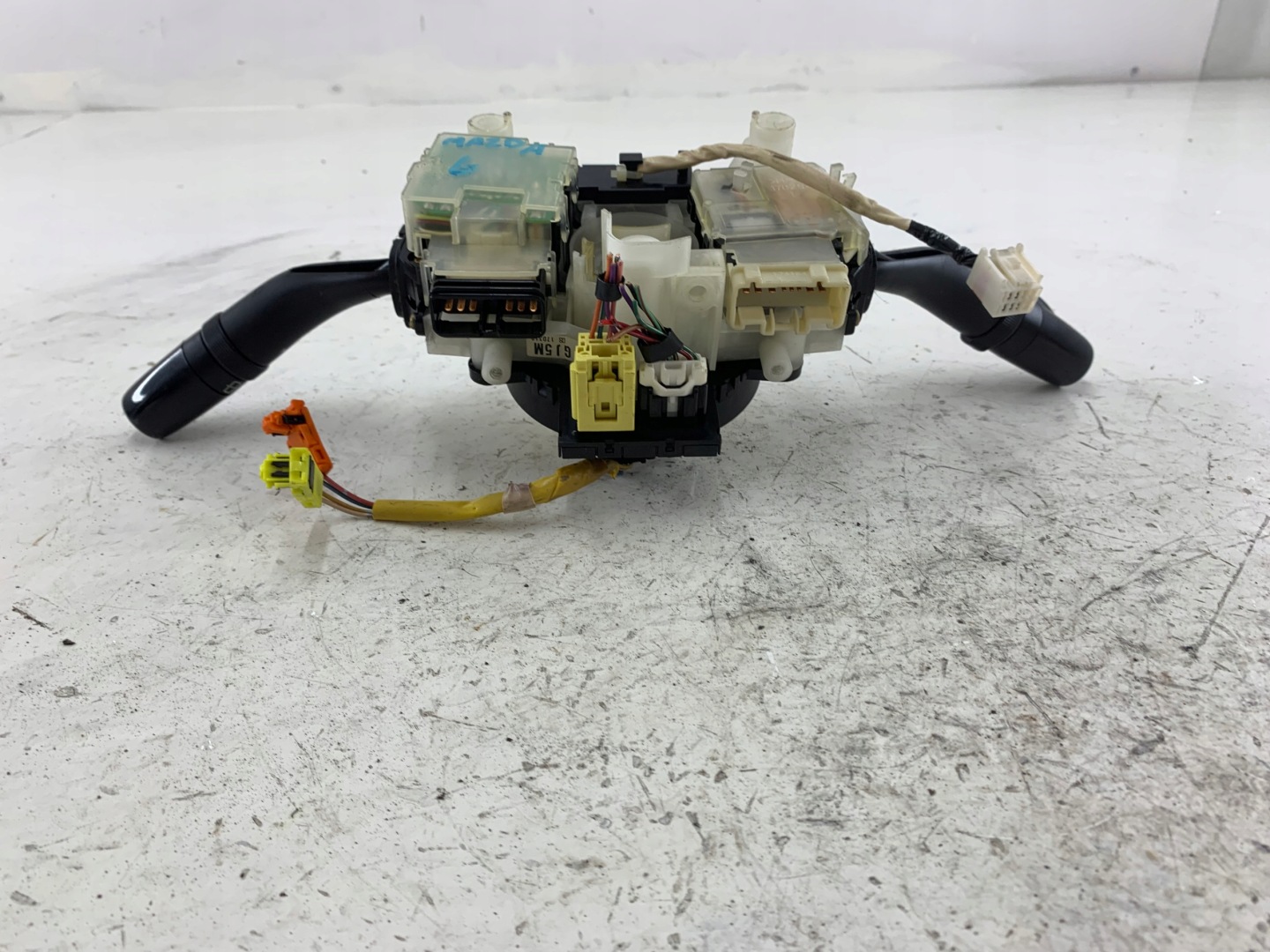 MAZDA 6 GG steering wheel levers and controls ring GJ5M
