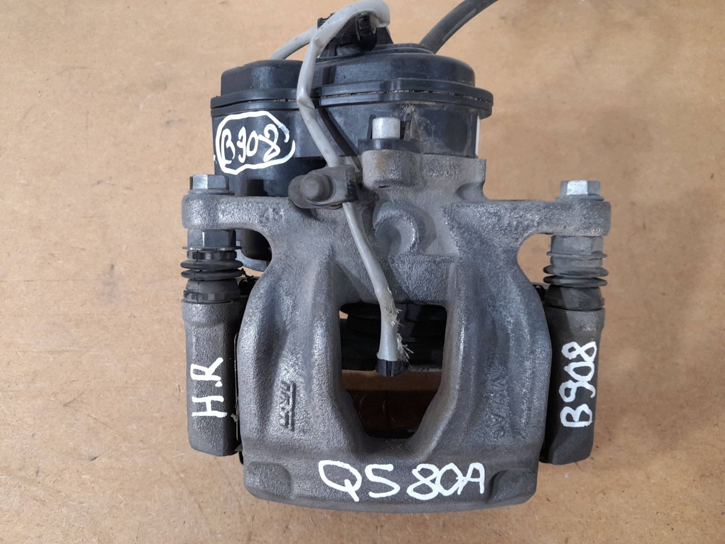 Audi Q5 SQ5 FY caliper brake rear right (B908)
