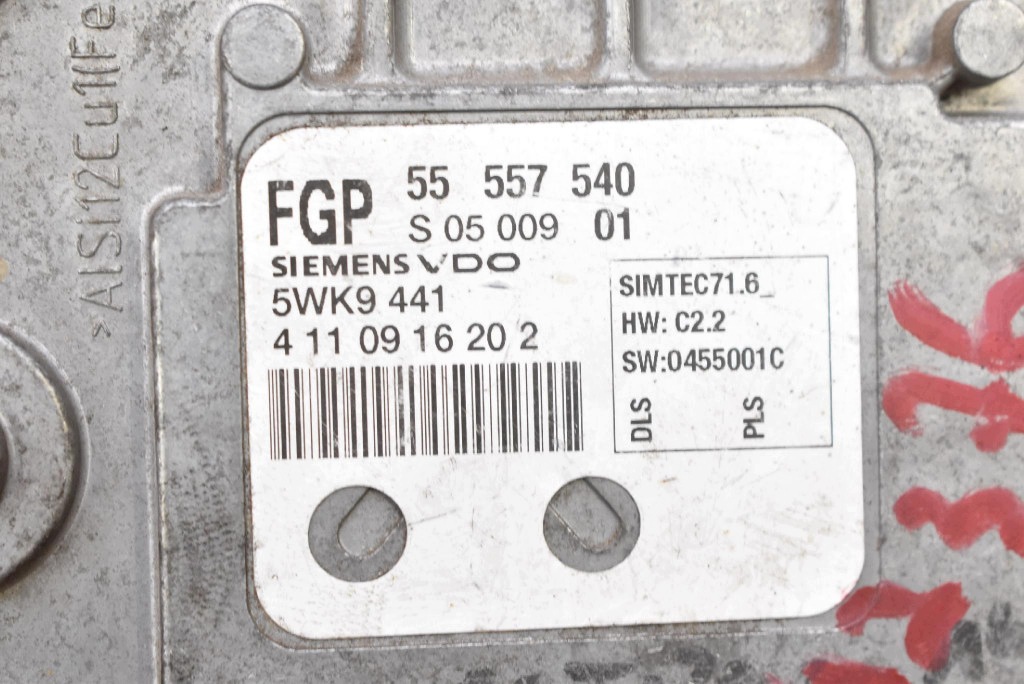 control unit computer of the engine 55557540 OPEL VECTRA C 1.8 16V 122 KM 02-05