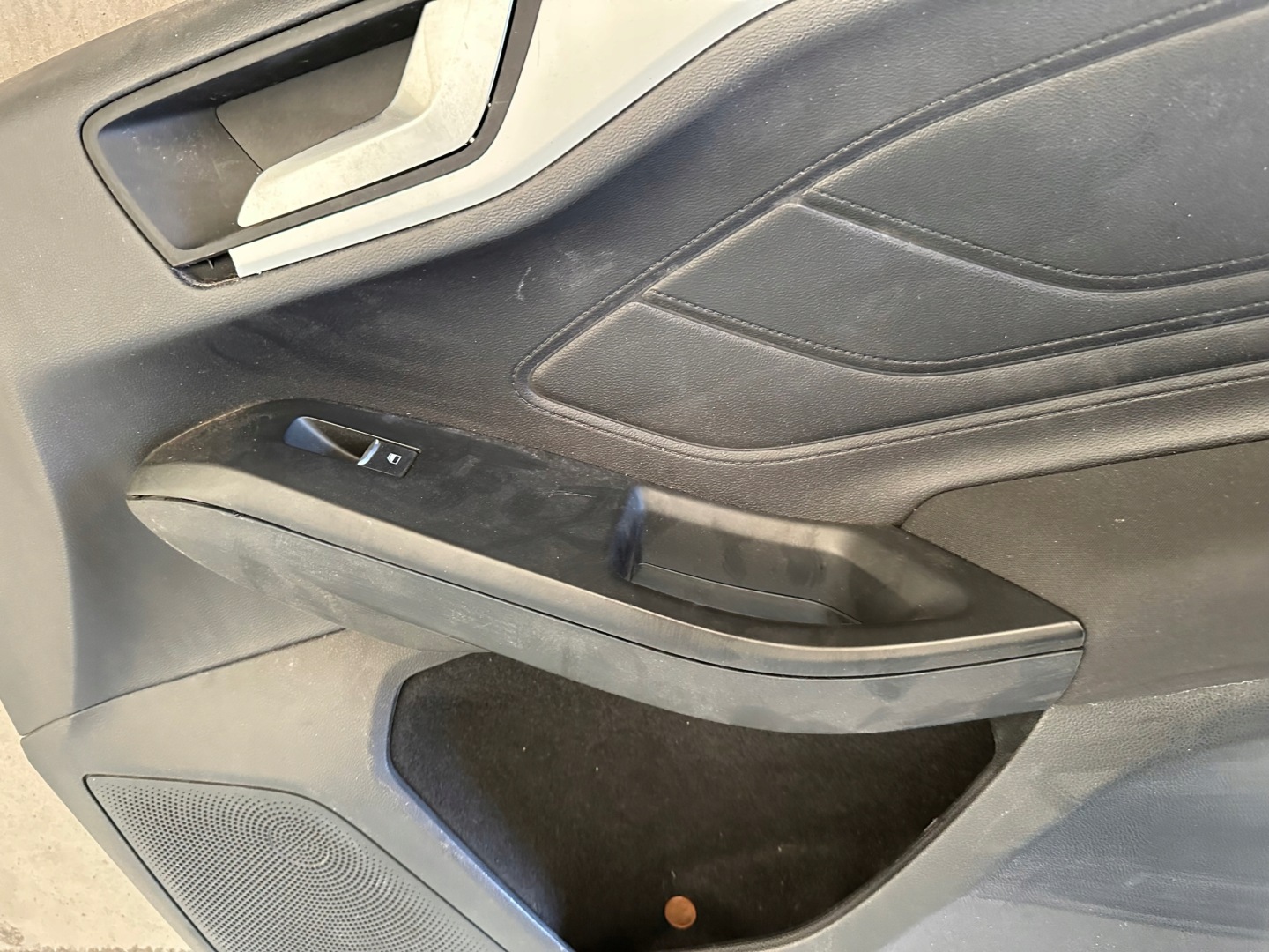 FORD FOCUS MK4 upholstery door front right