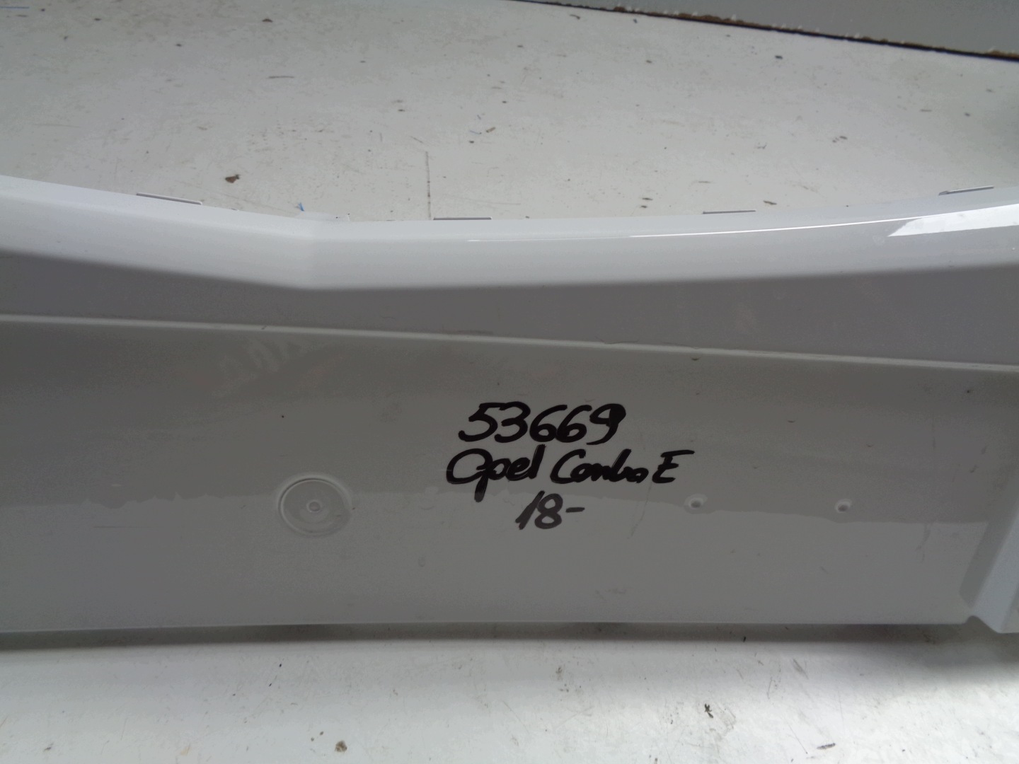 Frontstoßstange OPEL COMBO E 18- NR 53669