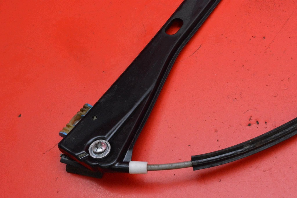 window regulator right front EU 5M1837402F VW GOLF 5 V plus 03-09