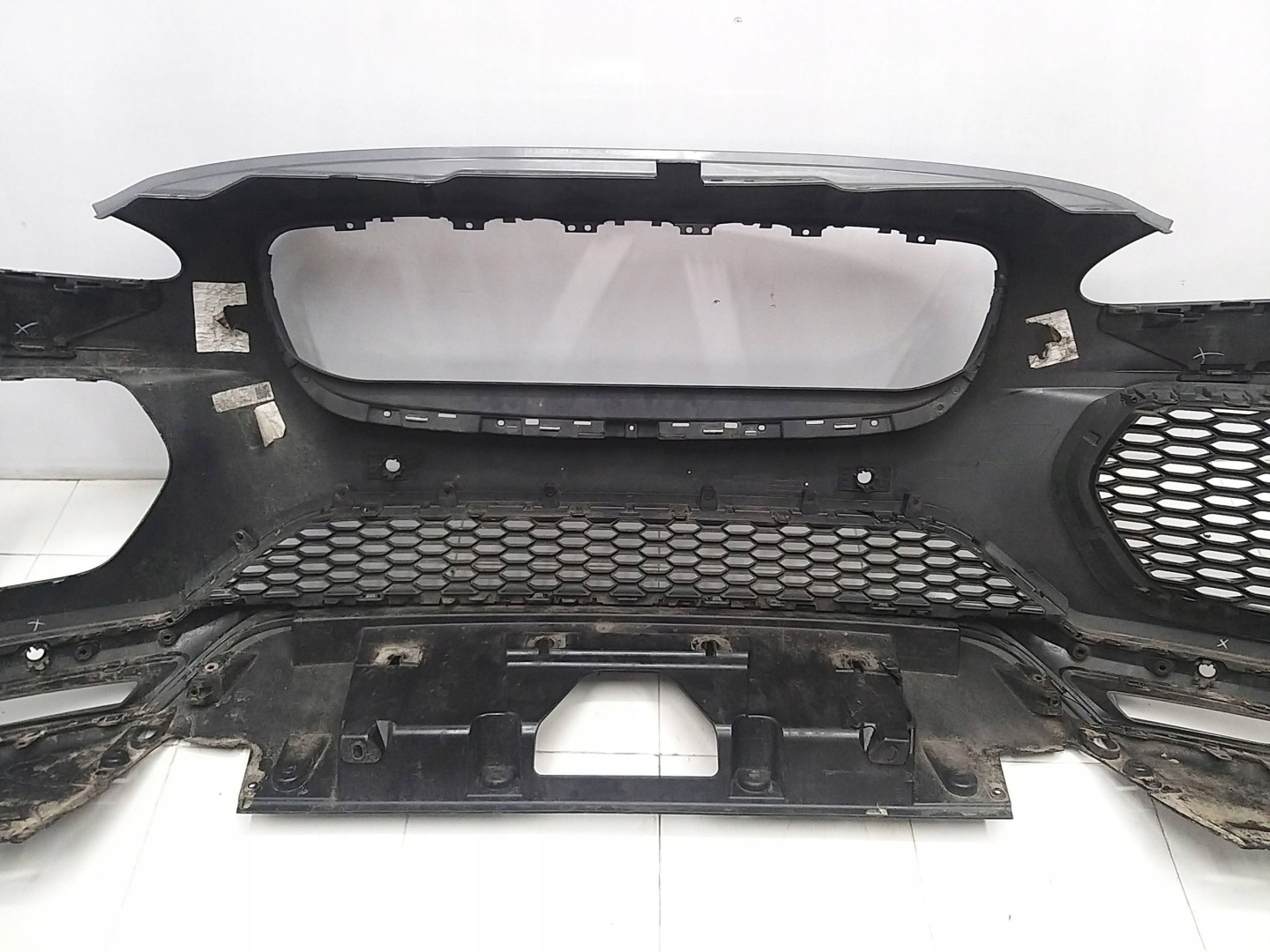 JAGUAR E-PACE nárazník předek přední 17R- J9C317F003-C