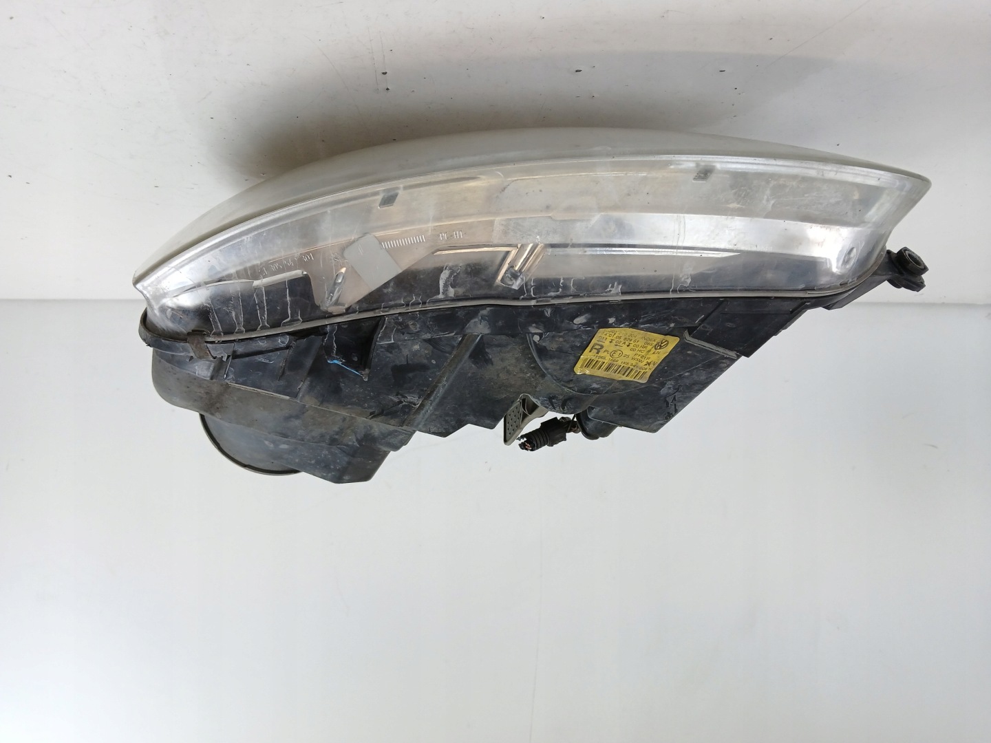 VW GOLF V light right front 1K6941006N