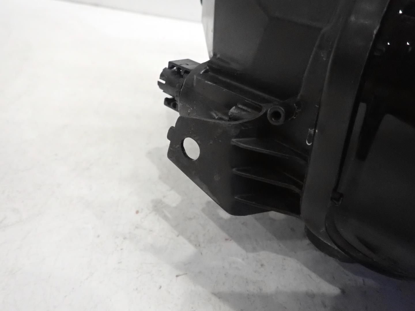light front right AUDI Q4 E-TRON 2020- 89A941034