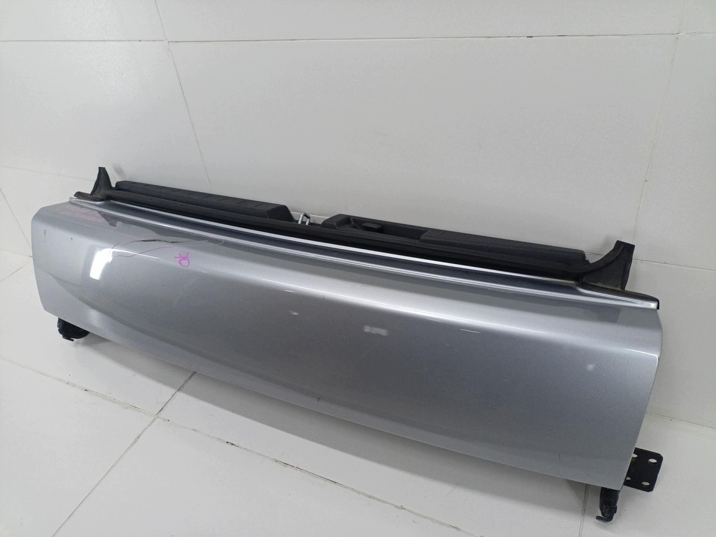 Burta trunk door boot Mitsubishi Outlander 2 facelift 2010