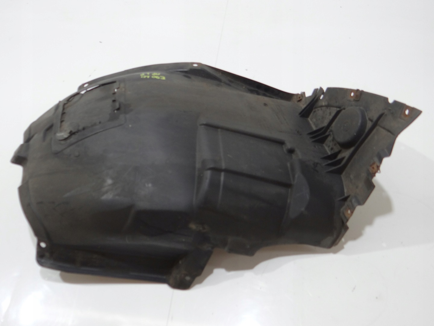 mudguard left front BMW E90 LCI M PAKIET 7903909 (17229381)