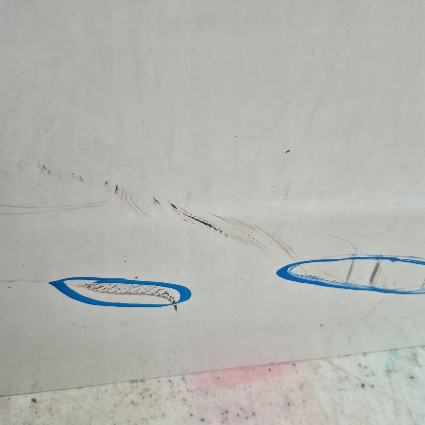 Nissan NV200 2009 right side door side / sliding