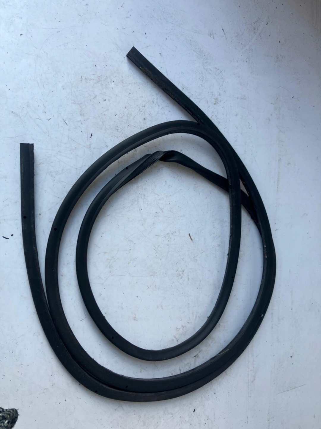 Joint Portière Droite Avant PEUGEOT 508 Interne