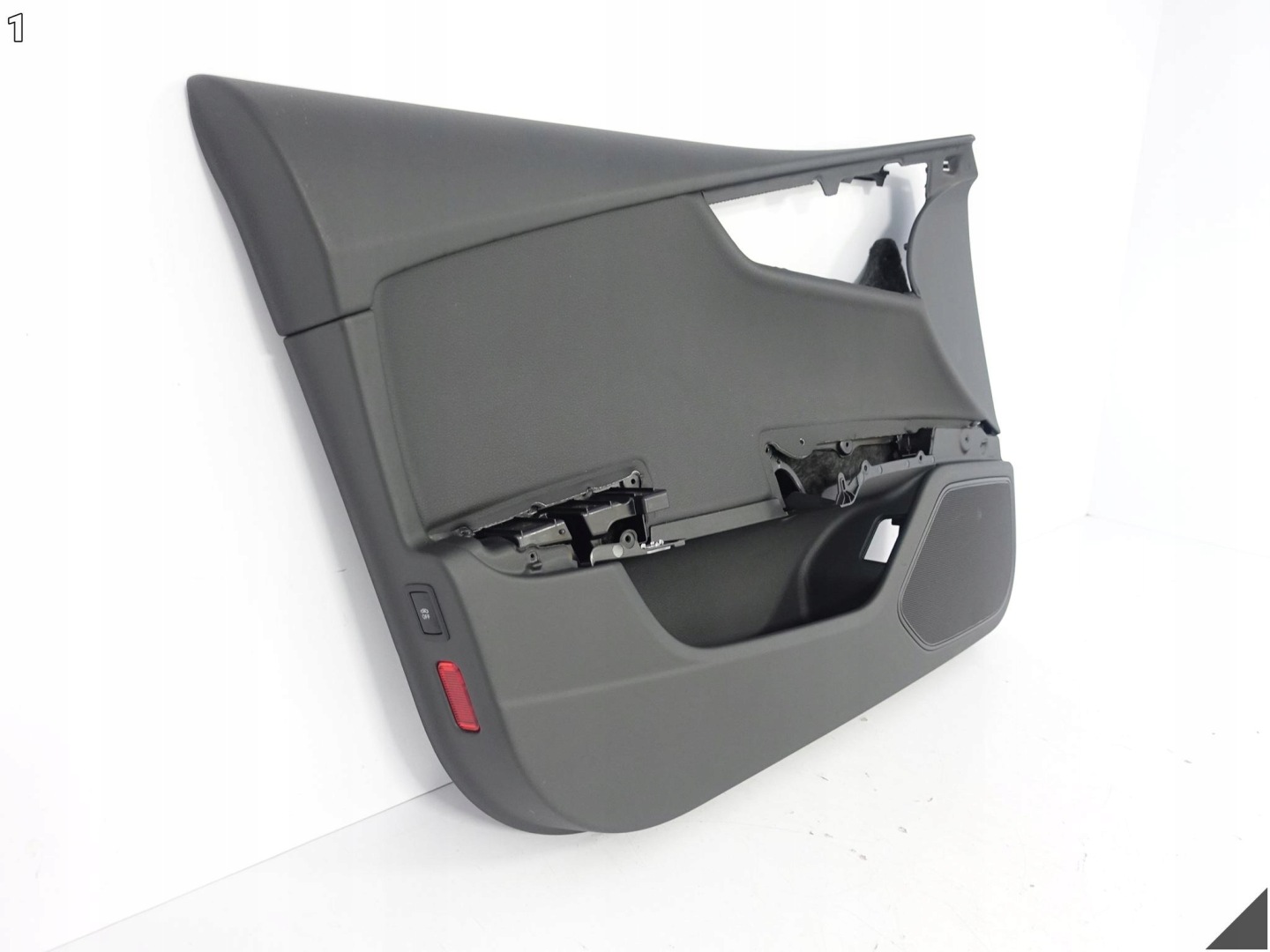 AUDI A7 S7 RS7 4G8 C7 10-18 upholstery side door left front SOUL