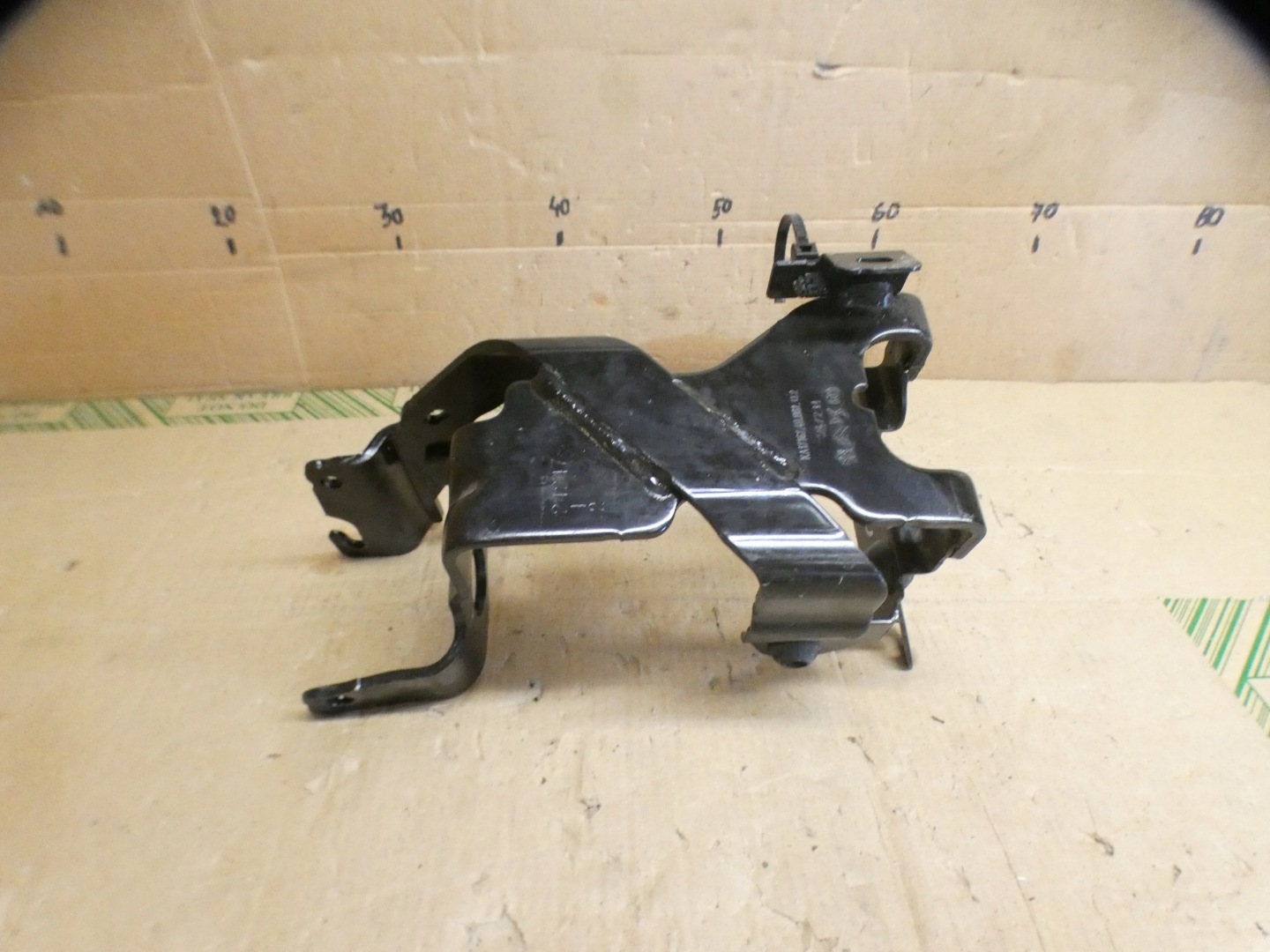 Support plaque pompy ABS Opel Peugeot Citroen 9851154180