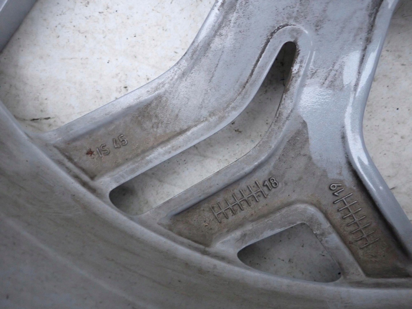 LAND ROVER J8A2-1007-KA 8,5Jx21 21" disk