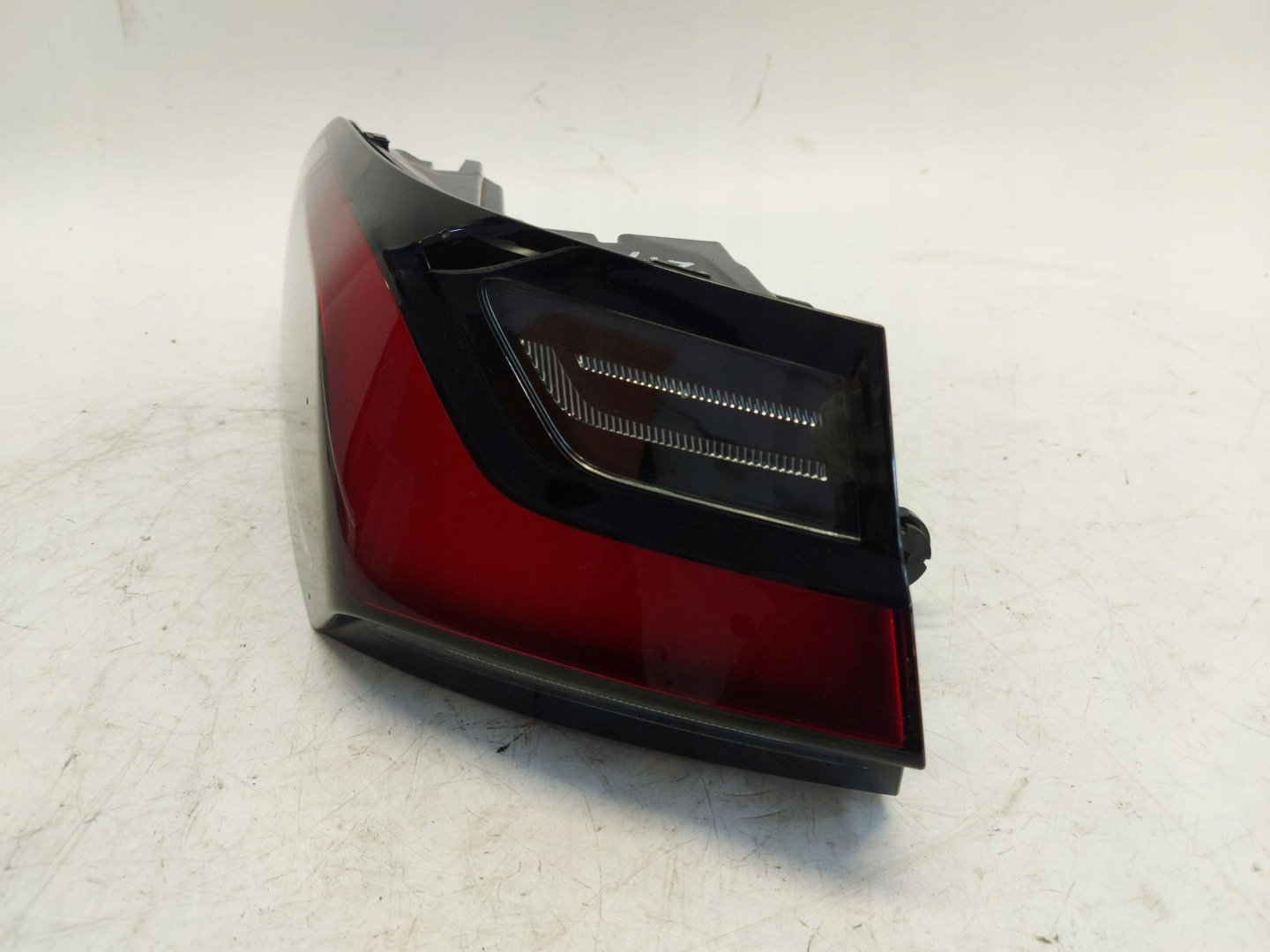 BMW U06 220d light left rear part rear m-packet H3 8494359 10