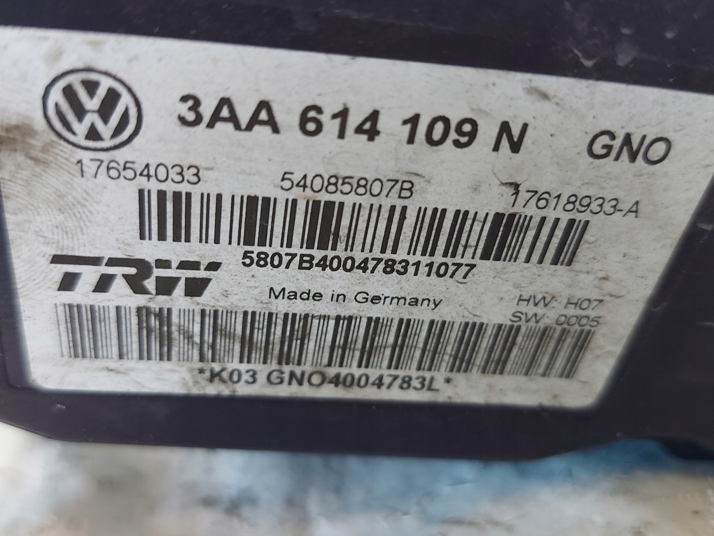 pump ABS PASSAT B7 2011R 3AA614109N