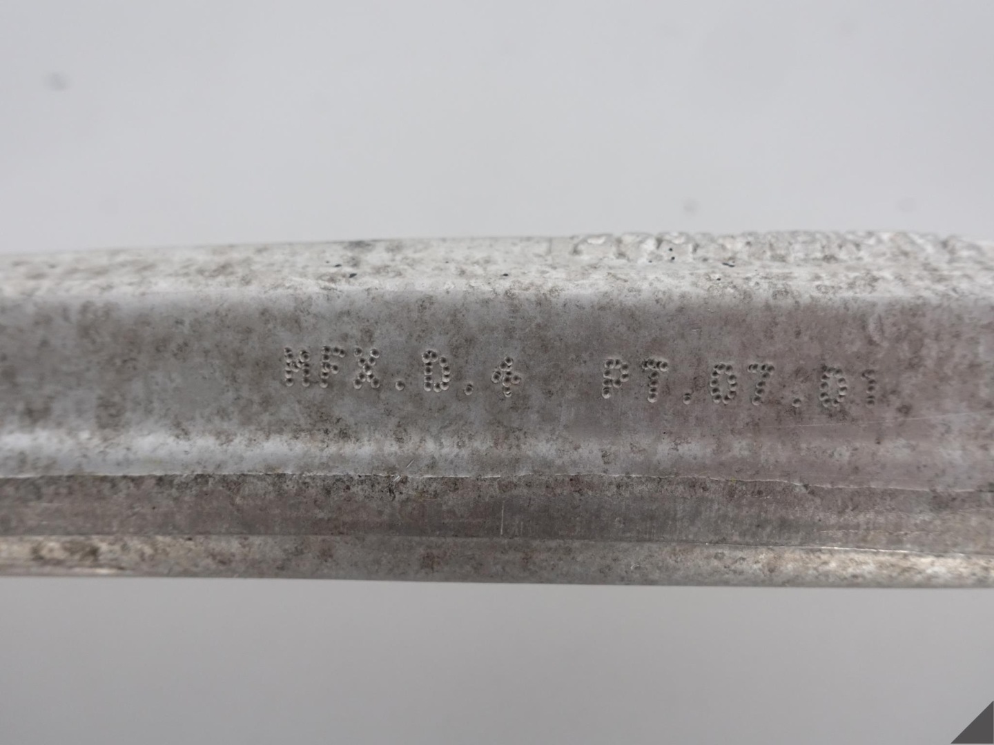 TESLA MODEL S / X QUERLENKER UNTERER RECHTS VORNE